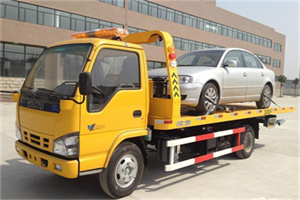 江岸道路救援一般怎么收费